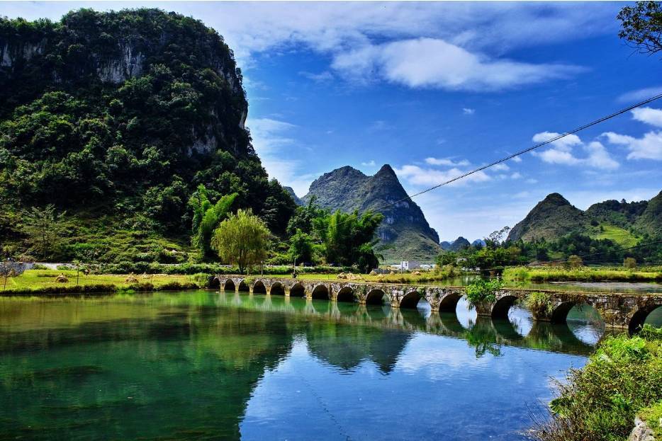 田州古城.巴馬養(yǎng)生、靖西渠洋湖、鵝泉、德保賞紅楓攝影純玩.休閑三日游